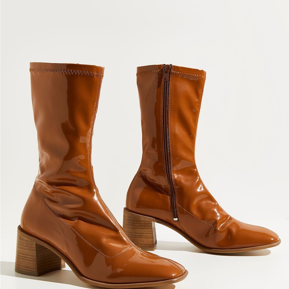 NEW Miista Clea Boots - Tan Stretch Patent Size 36